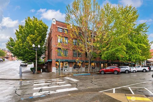 303-1201 11th St, Bellingham, WA, 98225-7065 | Card Image