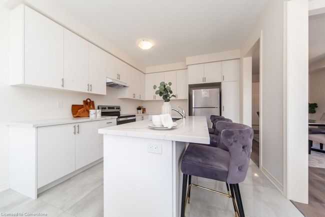 25 Lidstone St, Townhouse with 5 bedrooms, 2 bathrooms and 2 parking in Cambridge ON | Image 11