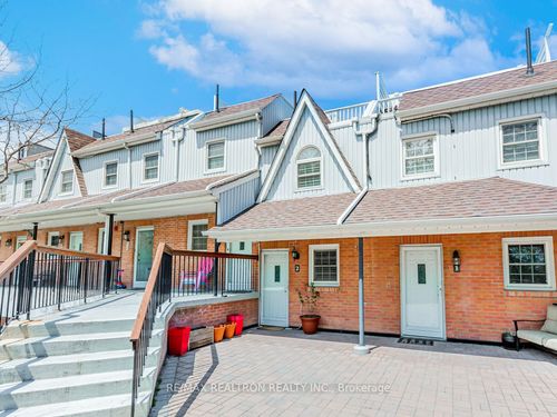 2-101 Glen Manor Dr, Toronto, ON, M4E3V3 | Card Image