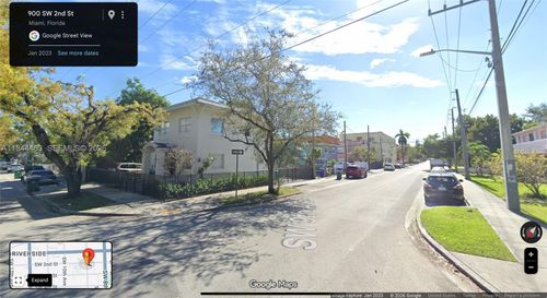 876 Sw 2nd St, Miami, FL, 33130-1210 | Card Image