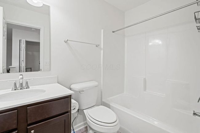 1235 Eagleton Blvd, House other with 4 bedrooms, 3 bathrooms and null parking in London OH | Image 21