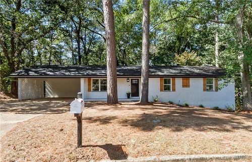 3904 Blackberry Ln, Northport, AL, 35473-2654 | Card Image