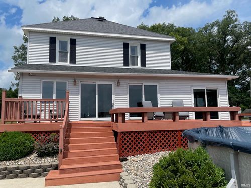 9071 N Shore Dr, Bremen, IN, 46506-9383 | Card Image