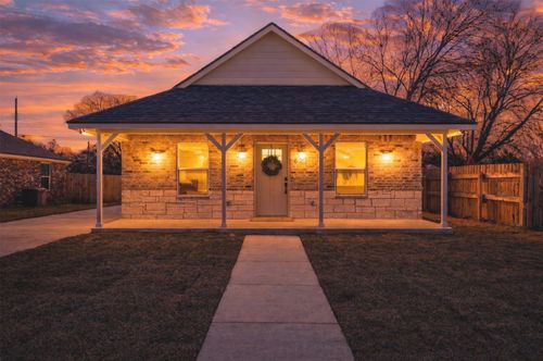 621 Delano St, Waco, TX, 76704-1536 | Card Image