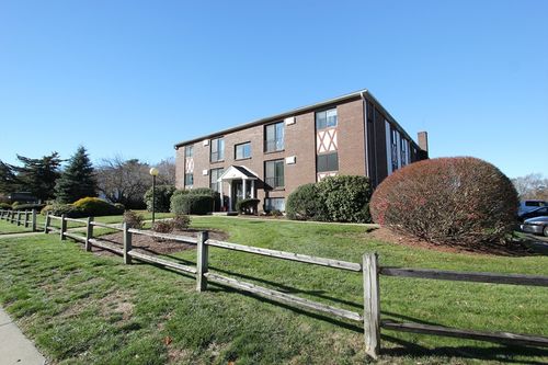 apt-304b-139 King St, Franklin, MA, 02038-2334 | Card Image