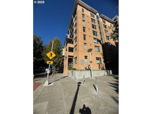 apt-103-701 Columbia St, Vancouver, WA, 98660-3468 | Card Image