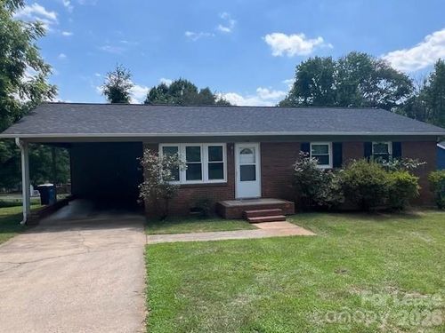 405 Copeland Park, Mount Holly, NC, 28120-1433 | Card Image