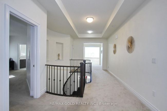 14 Ladbrook Cres, House other with 7 bedrooms, 5 bathrooms and 4 parking in Brampton ON | Image 21