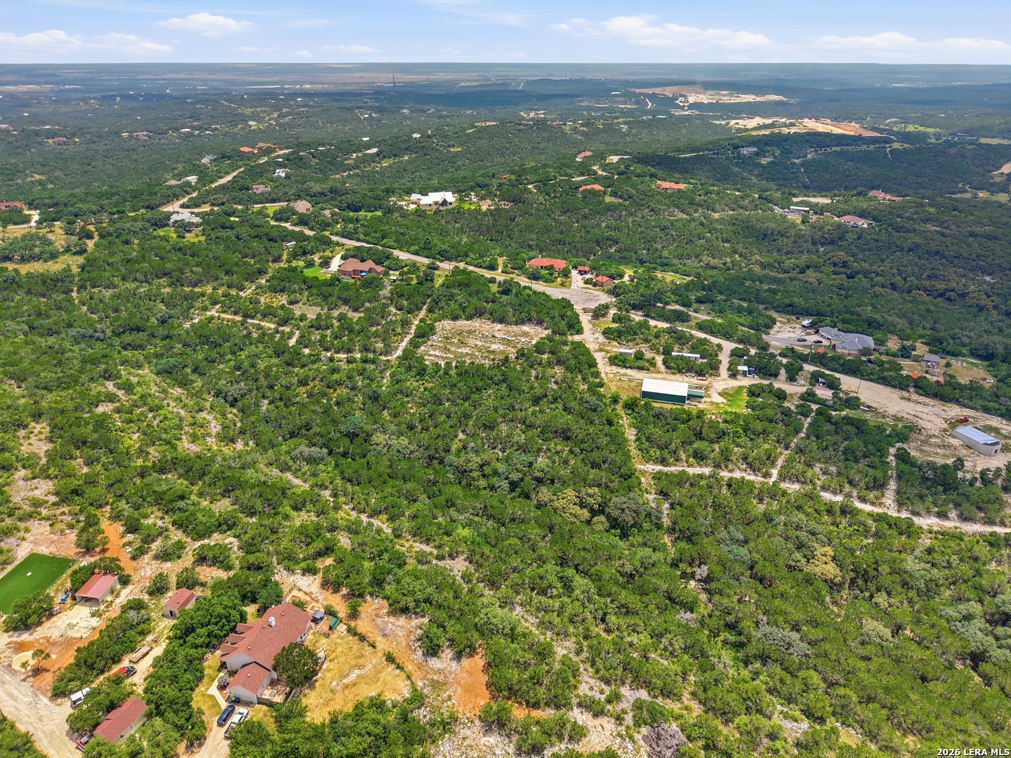 Land in Mico 4