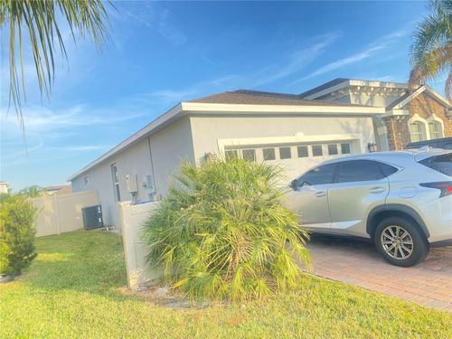 705 Golden Elm Dr, APOPKA, FL, 32703-8189 | Card Image