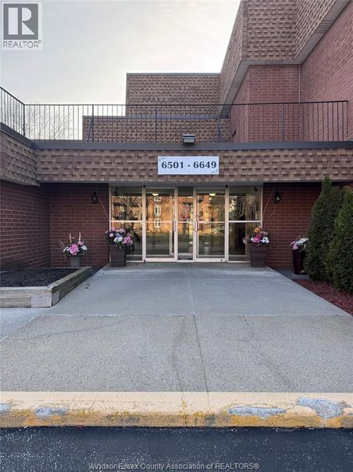 6513 Thornberry Cres, Windsor, ON, N8T3A6 | Card Image