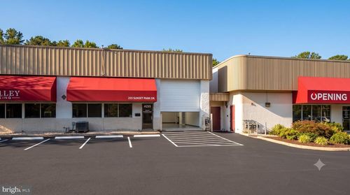 255-255 Sunset Park Drive, Herndon, VA, 20170 | Card Image