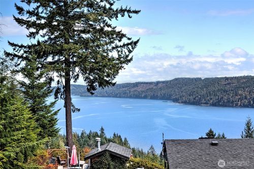 140 N Spindrift Dr, Lilliwaup, WA, 98555-9630 | Card Image