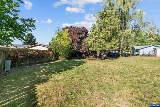 548 Erik Pl, House other with 3 bedrooms, 1 bathrooms and 1 parking in Jefferson OR | Image 36