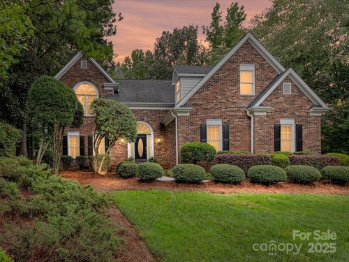 4609 Belvoir Ct, Charlotte, NC, 28270-2564 | Card Image