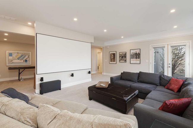 127 Stratton Pk Sw, House other with 4 bedrooms, 3 bathrooms and 4 parking in Calgary AB | Image 37