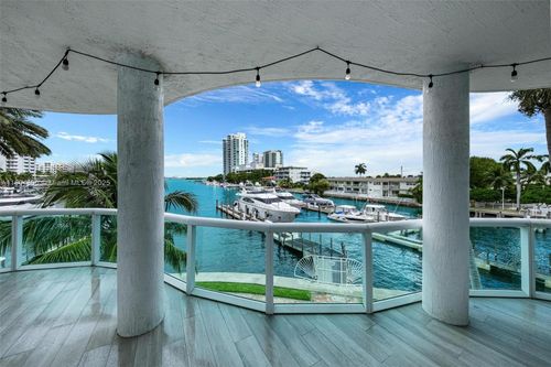 apt-207-7918 Harbor Island Dr, North Bay Village, FL, 33141-3383 | Card Image