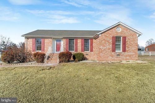 2 Juniper Ct, FREDERICKSBURG, VA, 22408-1501 | Card Image