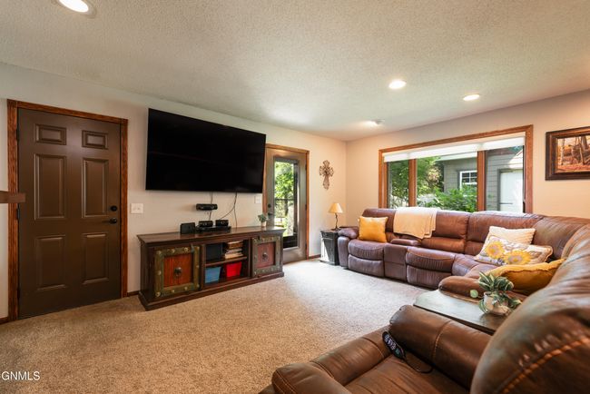1612 Santa Gertrudis Loop, House other with 5 bedrooms, 4 bathrooms and null parking in Bismarck ND | Image 22