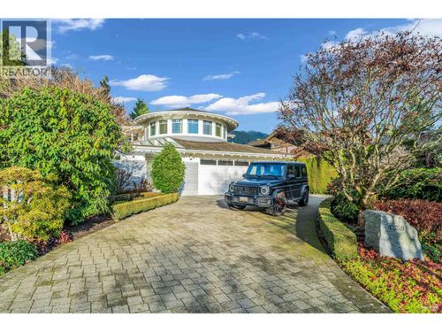 4358 Erwin Dr, West Vancouver, BC, V7V1H6 | Card Image