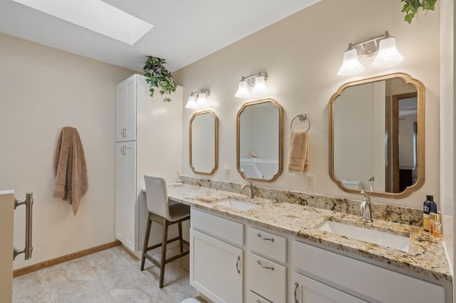 APT-306 - 14575 Burma Ave W, Condo with 2 bedrooms, 2 bathrooms and null parking in Rosemount MN | Image 13