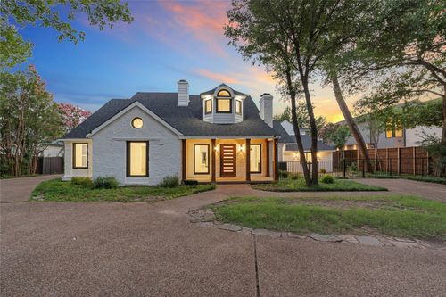 1521 El Campo Dr, Dallas, TX, 75218-3523 | Card Image