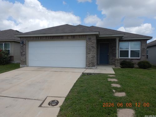 7135 Mesa Clfs, Converse, TX, 78109-0388 | Card Image