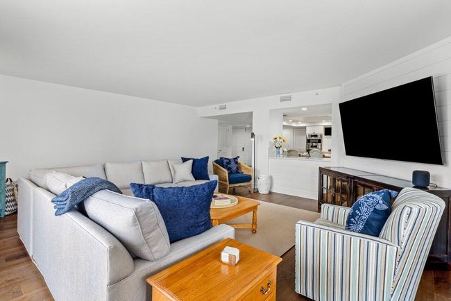 APT-104 - 176 Helios Dr, Condo with 2 bedrooms, 2 bathrooms and null parking in Jupiter FL | Image 37