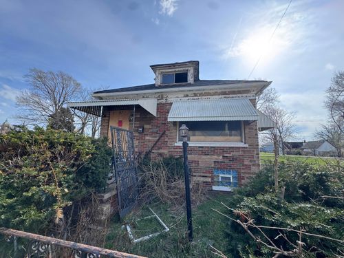 4833 Mccook Avenue, East Chicago, IN, 46312 | Card Image