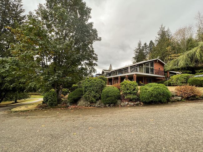 5707 Extrom Road, House other with 8 bedrooms, 5 bathrooms and 2 parking in Chilliwack BC | Image 29