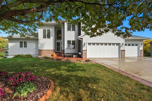 106 Meadow Wood Ct, Jordan, MN, 55352-9460 | Card Image