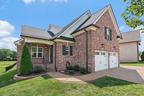 303 Timber Ln, Lebanon, TN, 37087-2167 | Card Image