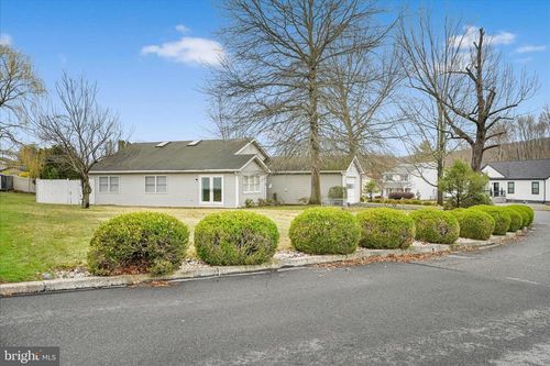 616 Lee St, ORWIGSBURG, PA, 17961-1532 | Card Image