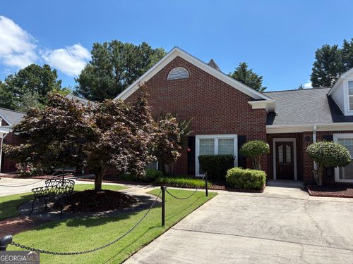 812 Manor Way, Cartersville, GA, 30120-8503 | Card Image