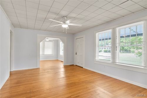 2217 Prince Ave, Tuscaloosa, AL, 35401-5928 | Card Image