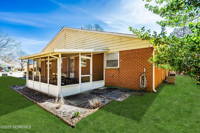 3 Dixon Ct, Home with 2 bedrooms, 2 bathrooms and null parking in Whiting NJ | Image 26