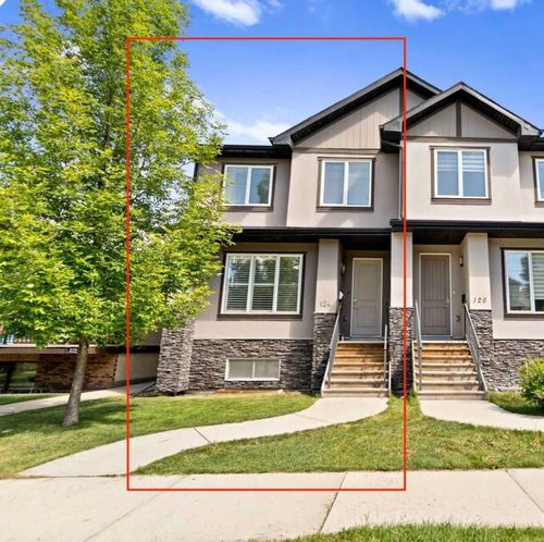 124 25 Ave Ne, Calgary, AB, T2E1X8 | Card Image