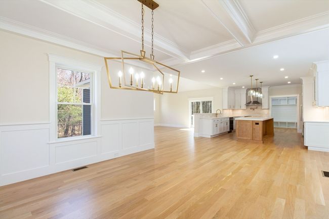 116 Winthrop St, House other with 4 bedrooms, 4 bathrooms and 6 parking in Medway MA | Image 13