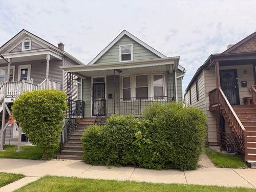 10003 S Exchange Ave, Chicago, IL, 60617-5454 | Card Image