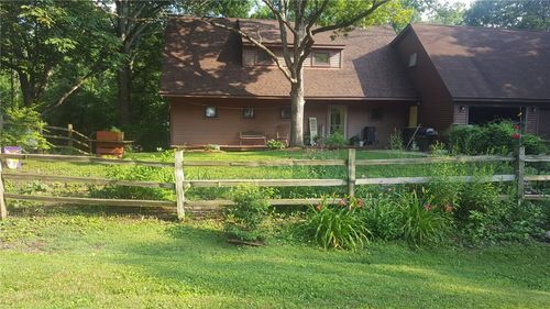 2069 E 1680 North Rd, Shelbyville, IL, 62565-4551 | Card Image