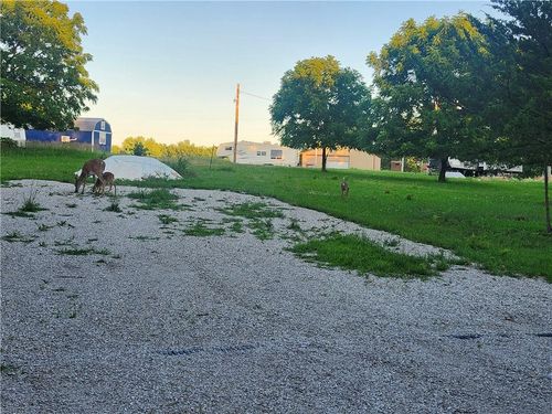 82 & 90 Highland Circle, Linn Valley, KS, 66040 | Card Image