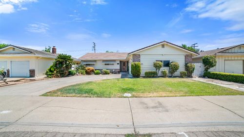 206 Benson Dr, Lodi, CA, 95242-3255 | Card Image