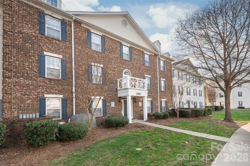 3983 Town Center Rd, Harrisburg, NC, 28075-7464 | Card Image