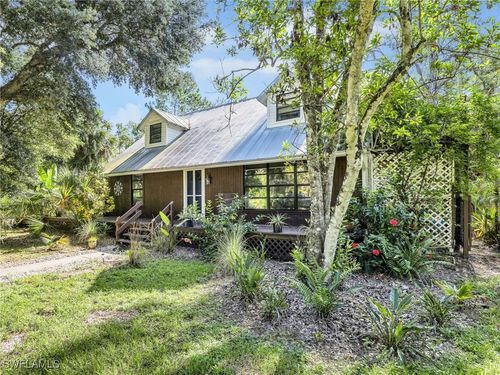 210 25th St Sw, Naples, FL, 34117-3232 | Card Image