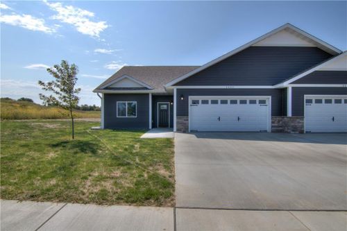 3445 Iris Drive, EAU CLAIRE, WI, 54703 | Card Image