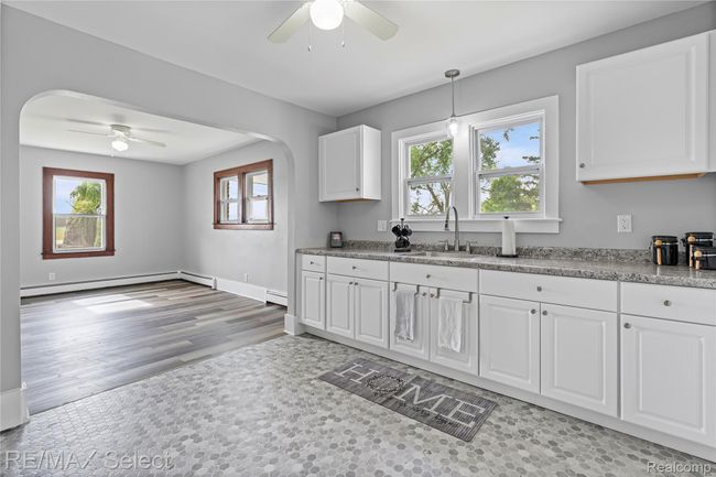 3933 East St 17.jpg | Image 16