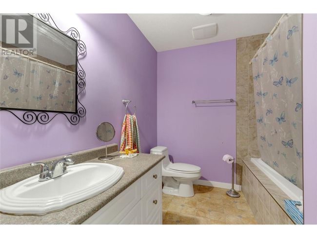 7603 Baker Hogg Rd, House other with 3 bedrooms, 3 bathrooms and 2 parking in North Okanagan Rd Rural BC | Image 28