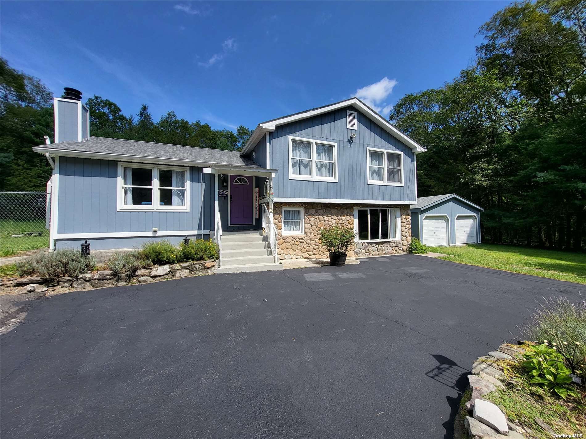 Wilson Rd, Sparrowbush, NY 12780
