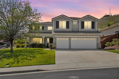 35987 Corte Renata, Murrieta, CA, 92562-4454 | Card Image