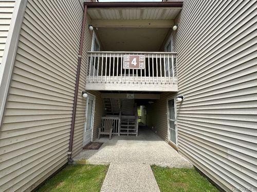 248 Concord Ln, Middletown, NY, 10940-6655 | Card Image